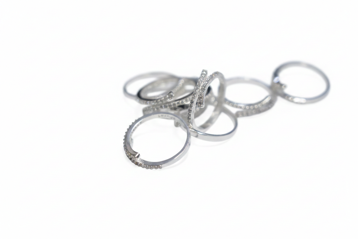 Sterling Silver Crystal-Lined ring